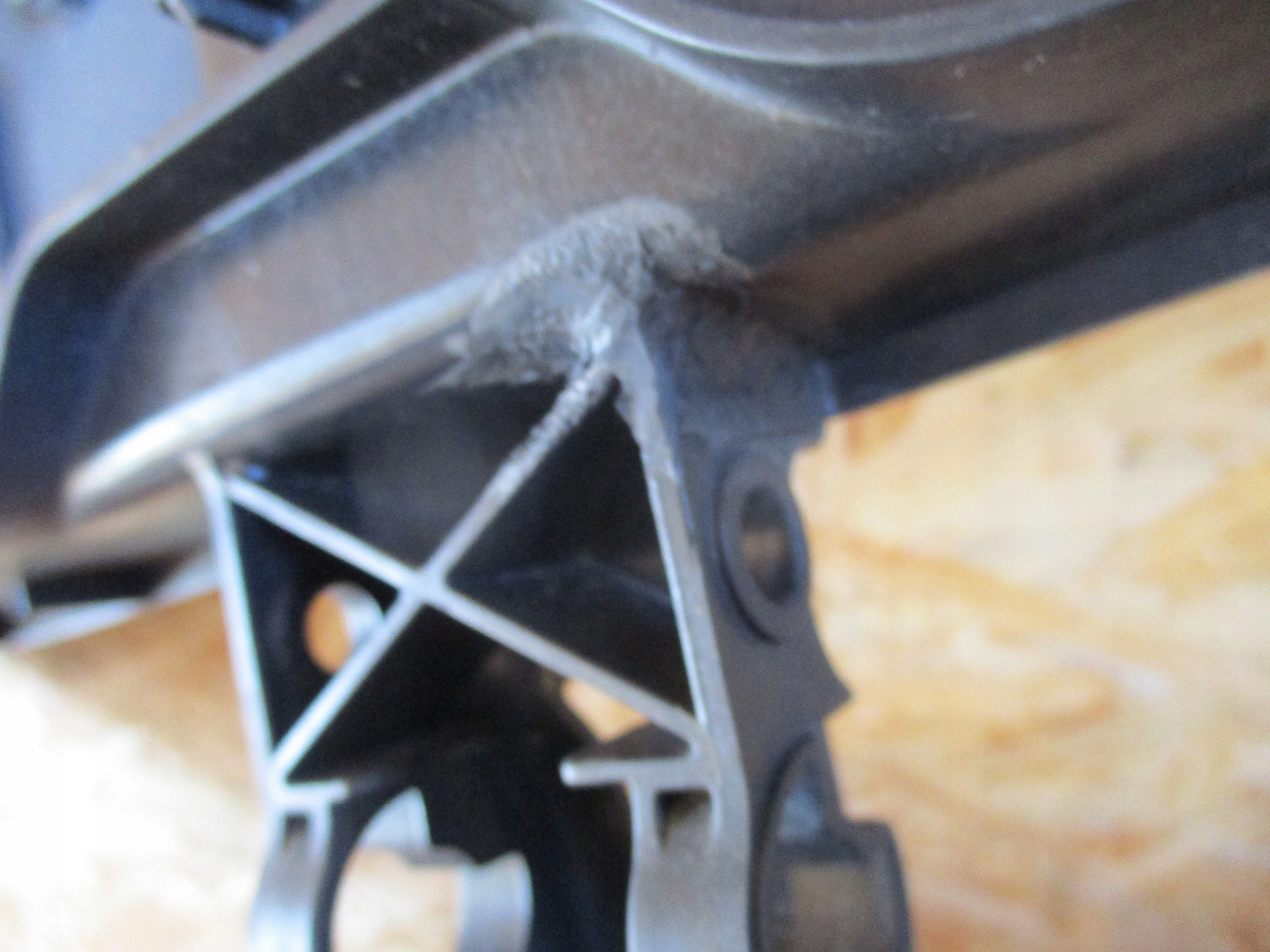 ARMATURE AVANT FORD FOCUS MK4