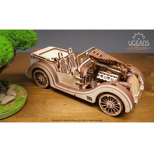 3D mechanikai modell - Auto Roadster VM-01 ( Ugears ) Mesehős/Mesecím nincs