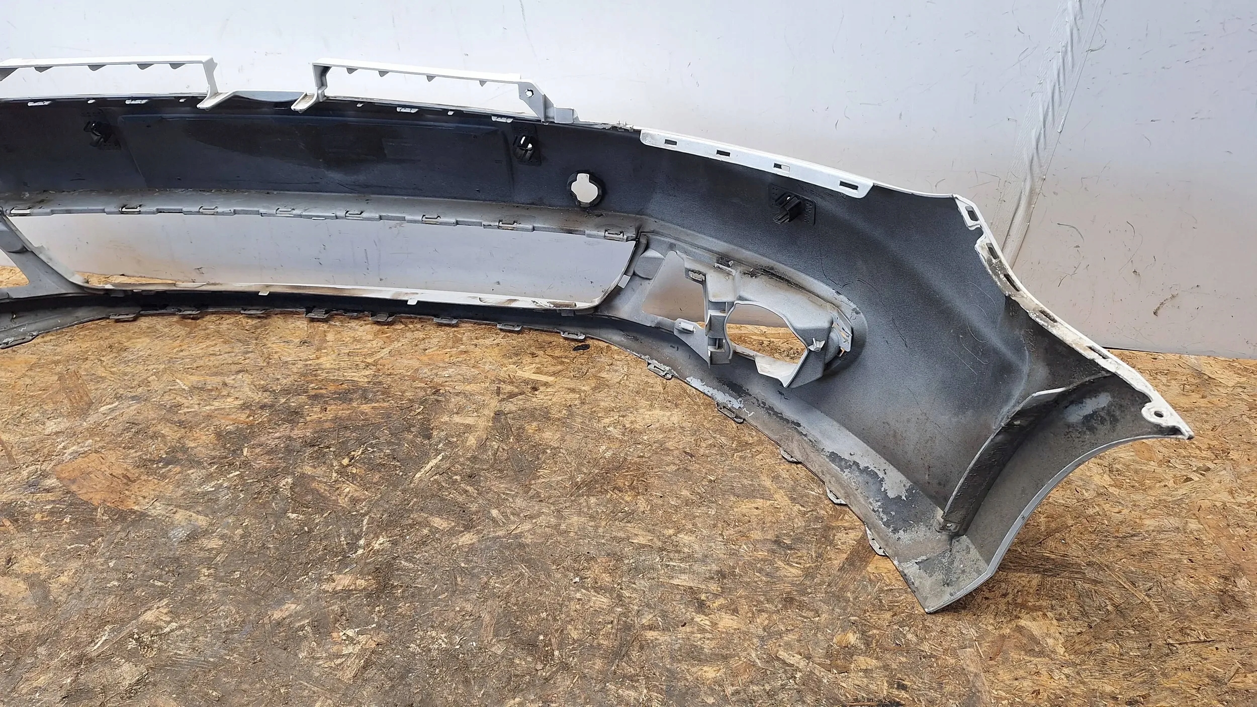 bumper front 5K0807221 VW GOLF VI 6 08