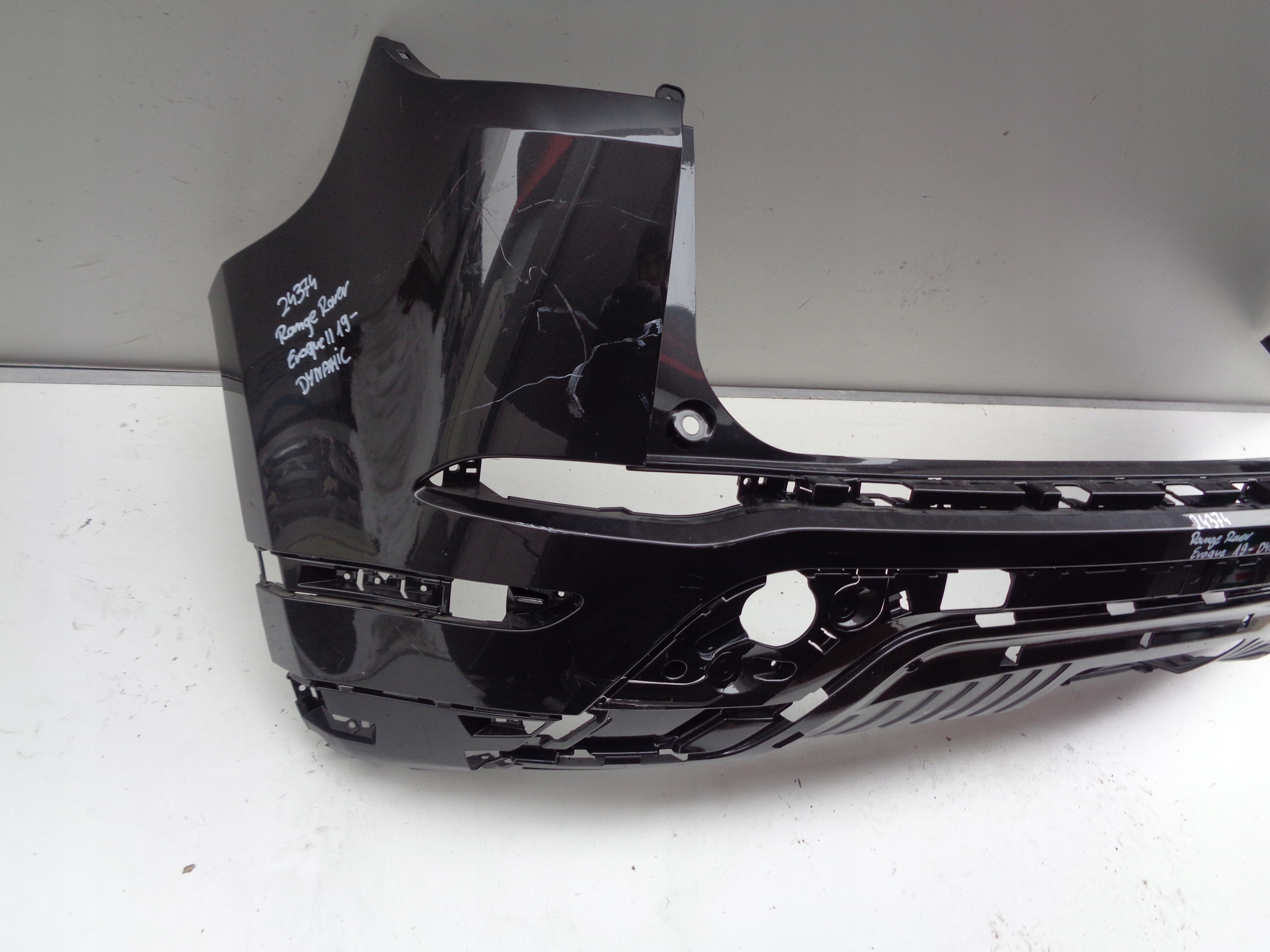 bumper rear RANGE ROVER EVOQUE II 19- DYNAMIC