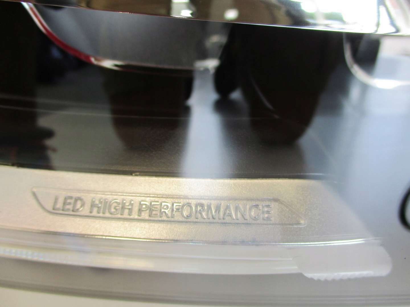 LAMPA FULL LED HIGH PERFORMANCE GLC LIFT PRAWA Producent części Mercedes-Benz OE
