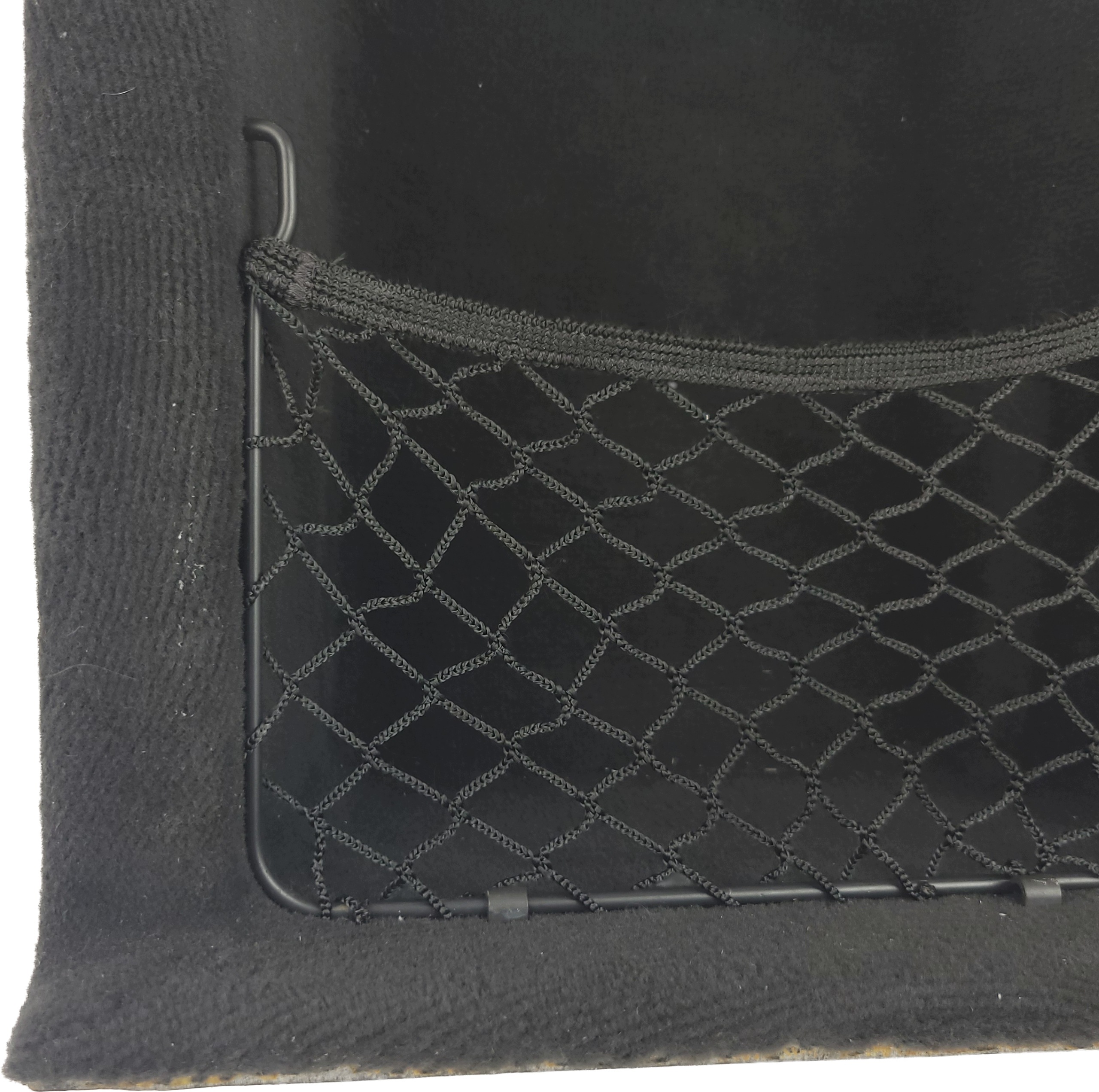 AUDI A6 C6 LIFT KOMBI upholstery boot side right black SOUL