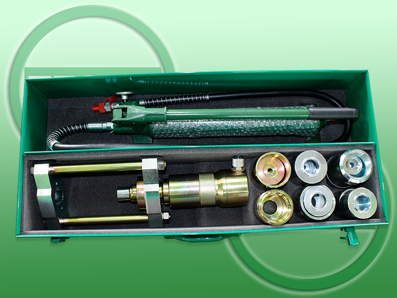 Sciagacz do sworzni VW Mercedes Renault Opel Producent code S0001038