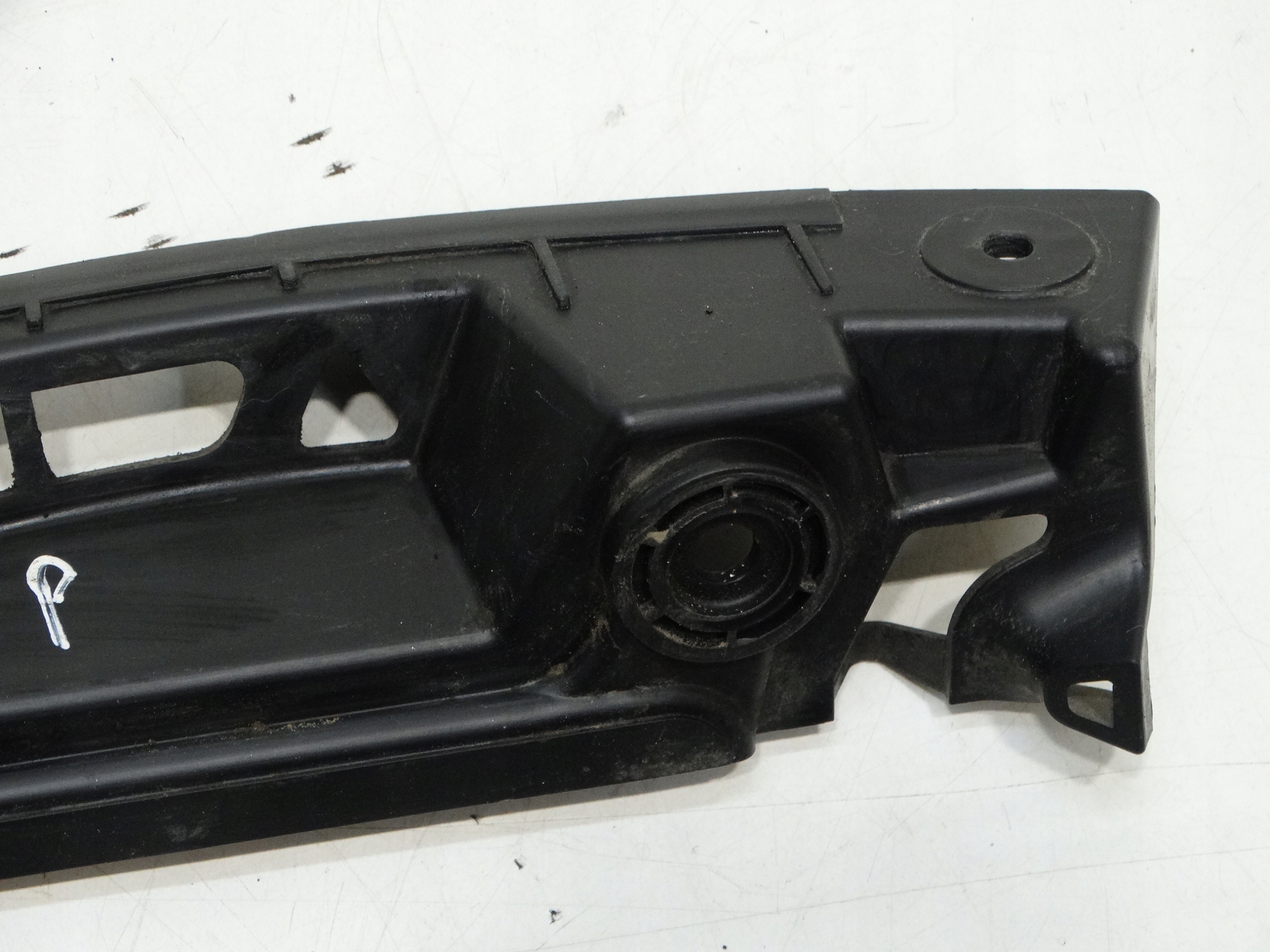 bumper bracket PRAW rear part SKODA OCTAVIA II 1Z9807394