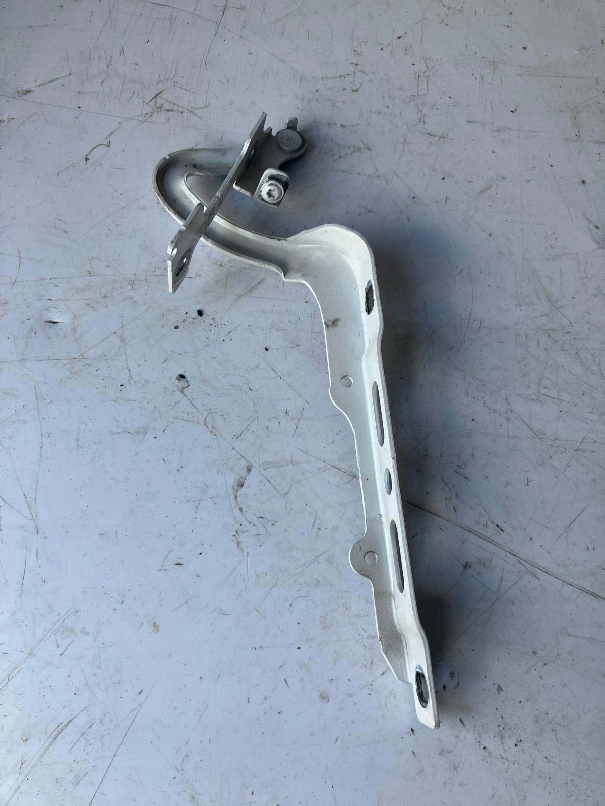 hinge bonnets left PEUGEOT 208 EWP