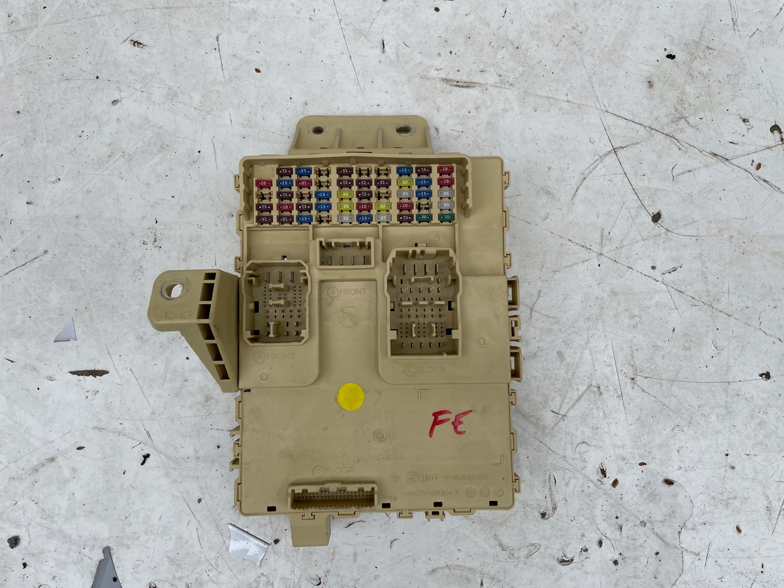 SKRZYNKA BEZPIECZNIKÓW BSI SANTA FE IV 91950-S1100