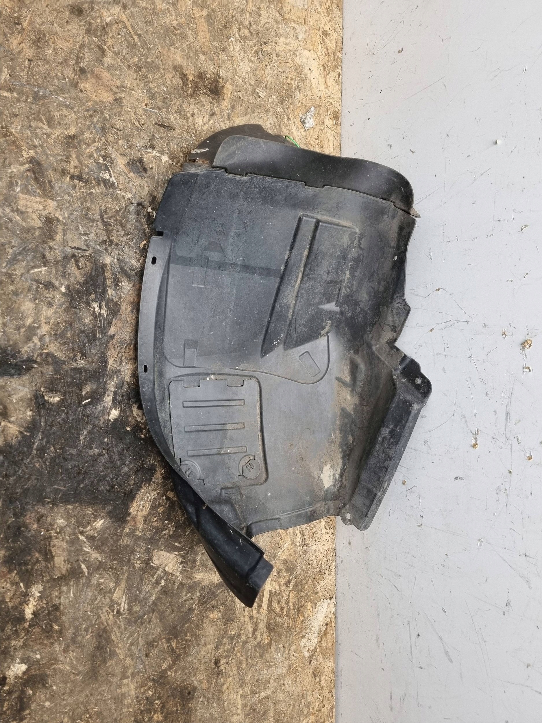 mudguard front right KPL 2990092 2990820 BMW X1 E84