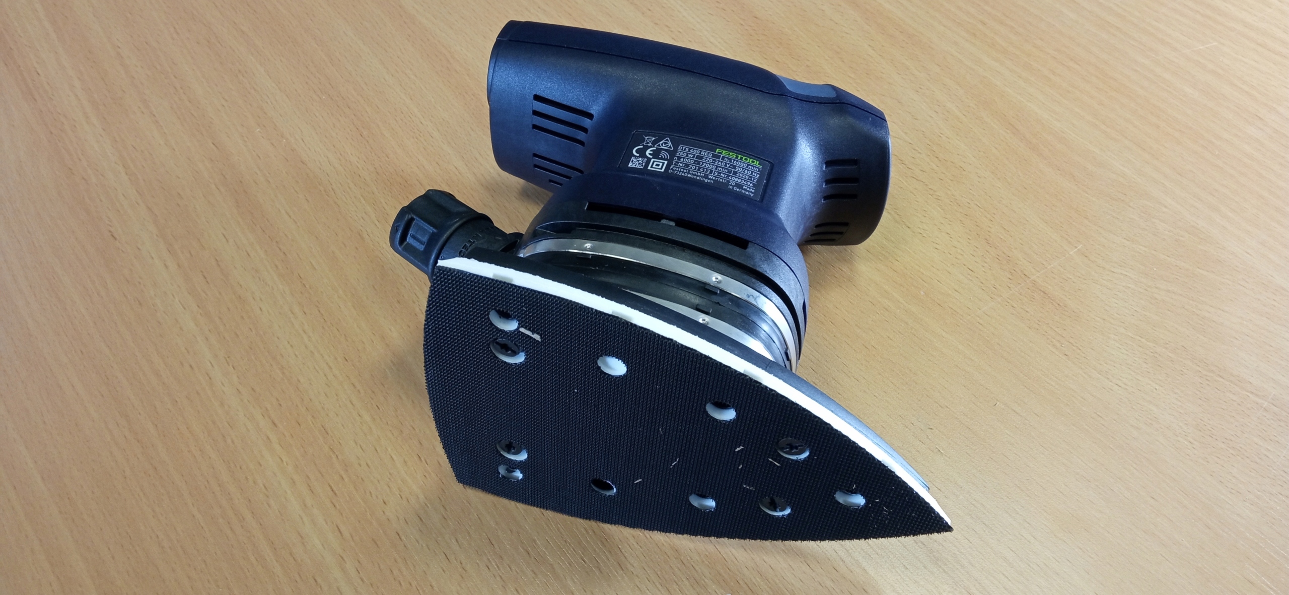 Szlifierka osc. Delta FESTOOL DTS 400 REQ Rodzaj zasilania sieciowe