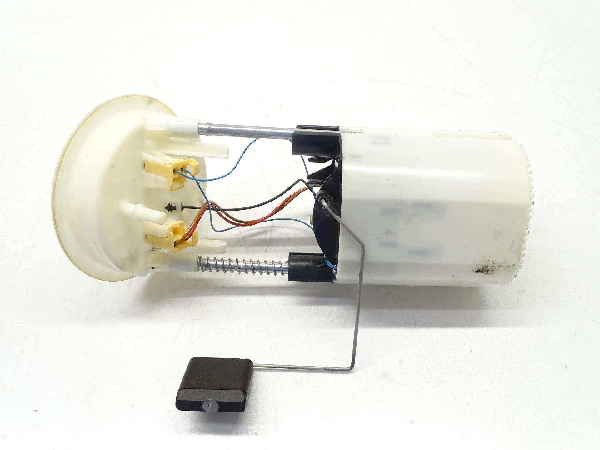 feed pump BMW E91 2.0 7197073