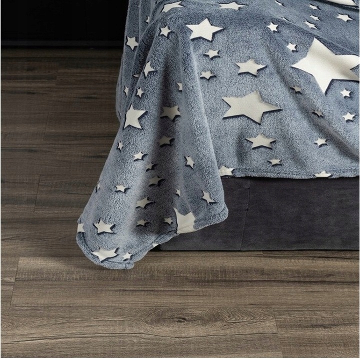 MIĘKKI KOC PLED NARZUTA NA ŁÓŻKO ŚWIECĄCY 150x200 Materiał wykonania poliester