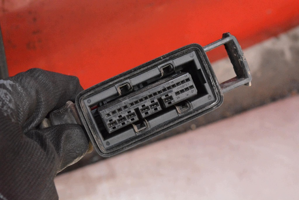 door left front front LF9R SKODA SUPERB 3 III 5D HB 15-20
