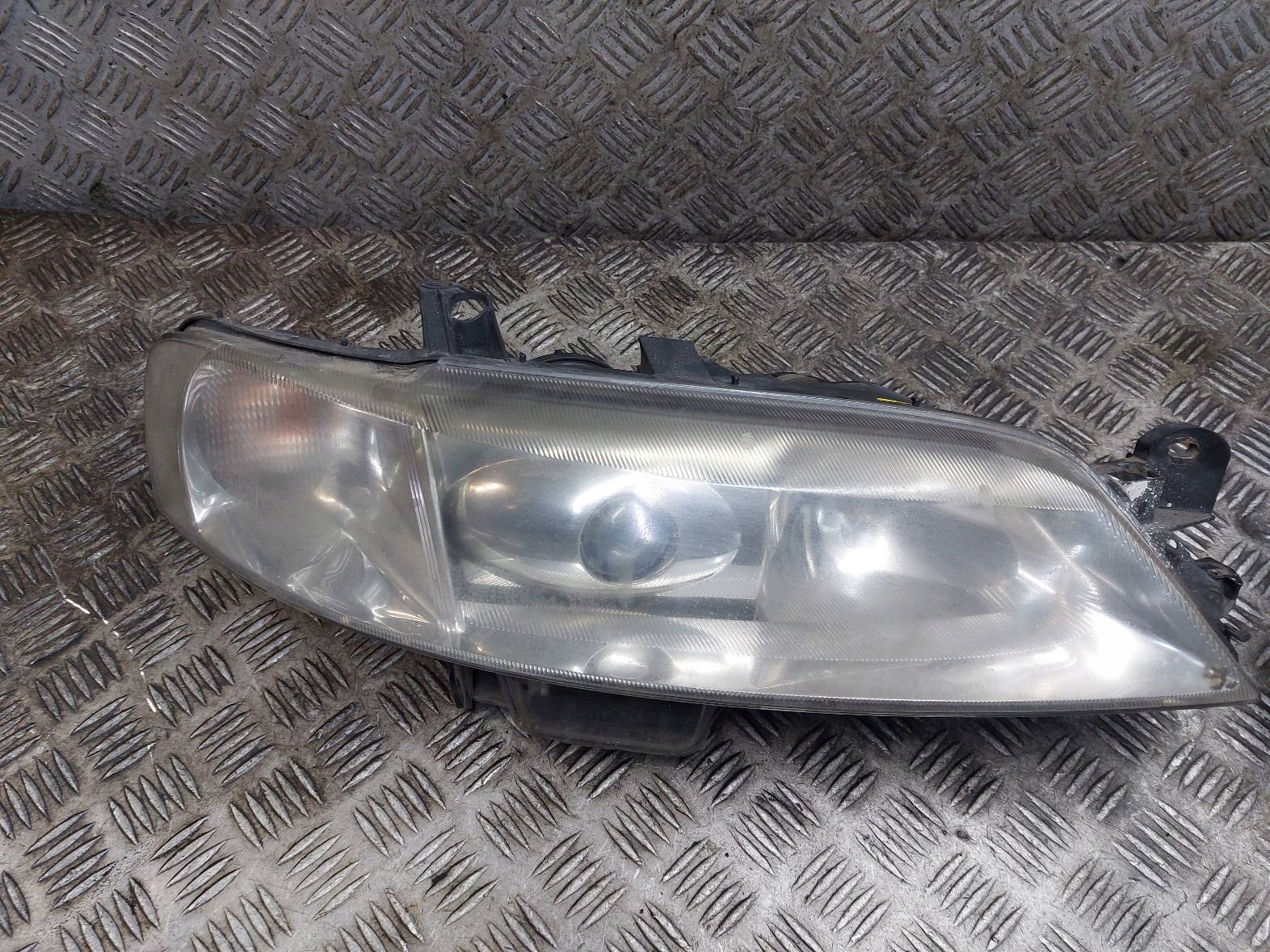 light left right front XENON OPEL VECTRA B LIFT 09193244 09193243