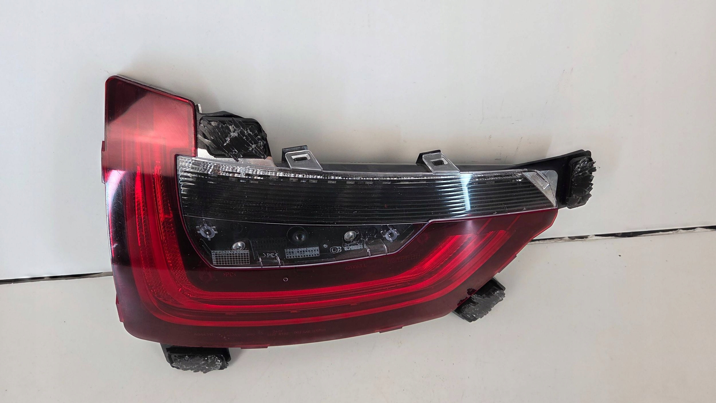 BMW i3 I01 light rear rear part left w klapie 7389605