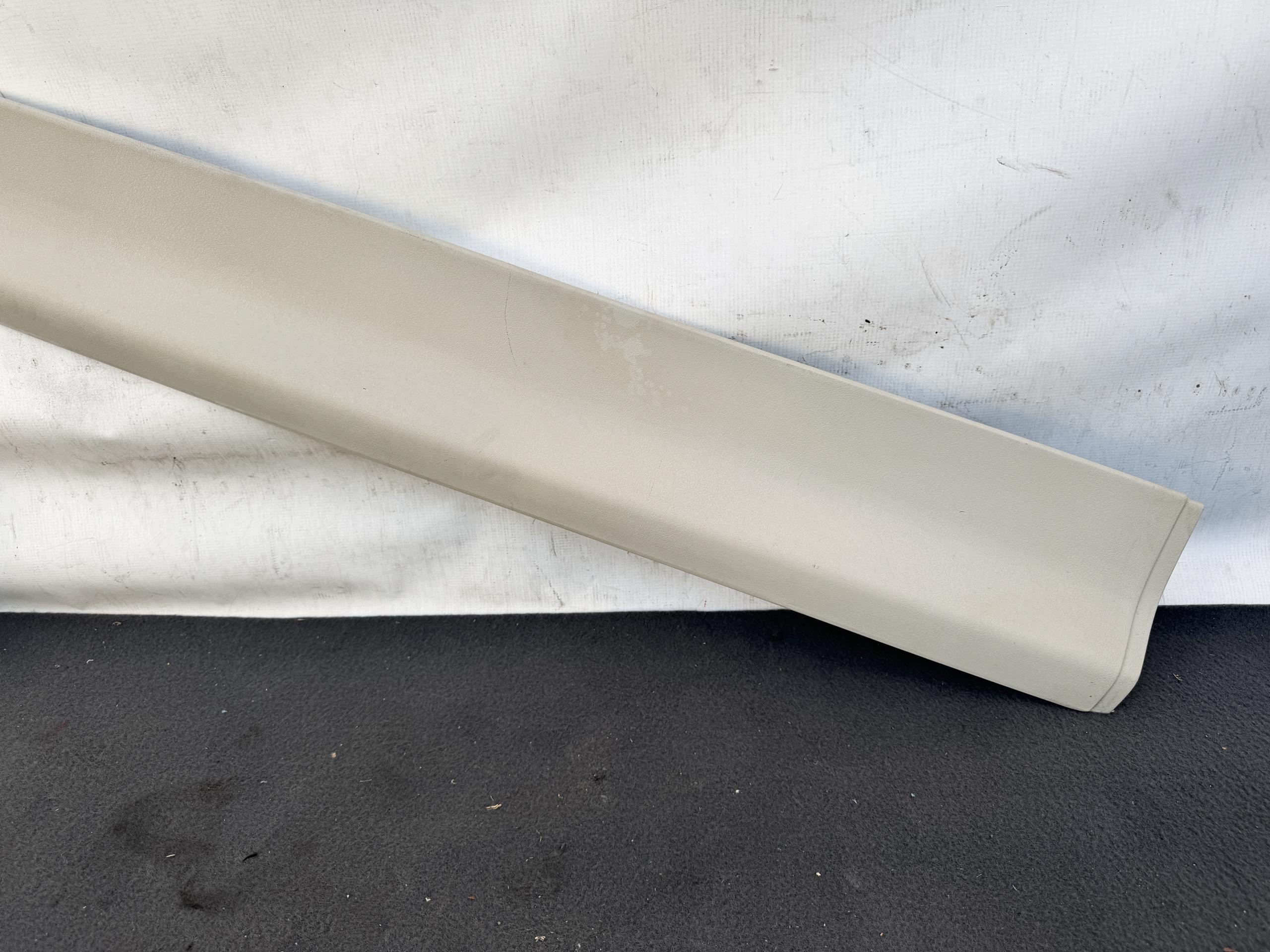 VW TRANSPORTER T4 96- side moulding cover pillar rear part left 705867287