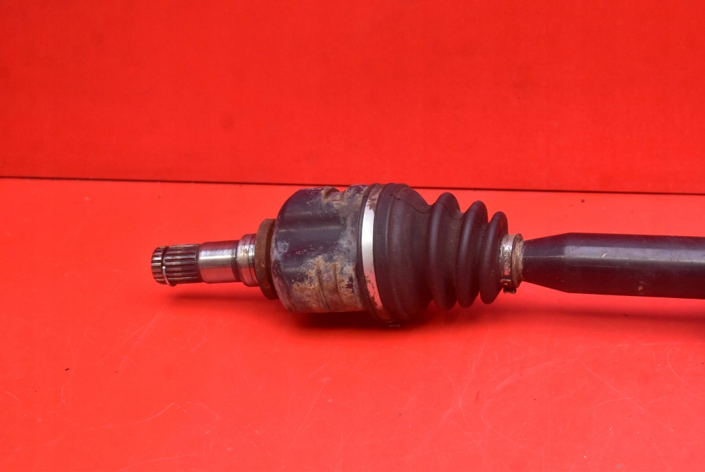 semi-axis right front TOYOTA AURIS 1 and 1.4 D-4D 90 KM 06-09