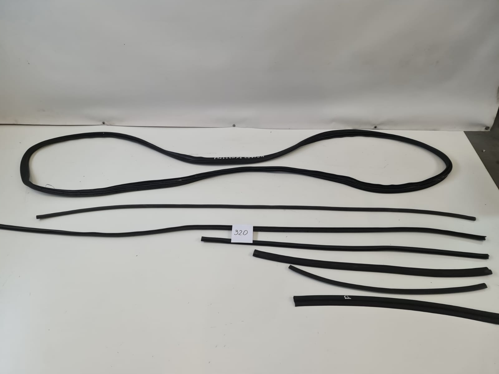 USZCZELKA DRZWI FORD TRANSIT CUSTOM