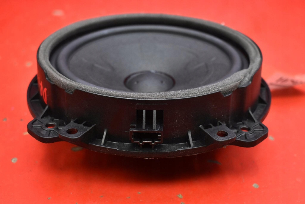 speaker right rear part 96330-R2000 KIA SPORTAGE 5 V 21-25