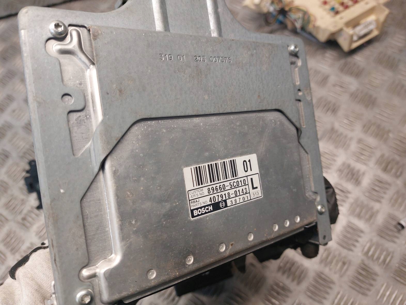 Montaggio STARTOWY TOYOTA YARIS e LIFT 89660-5C010
