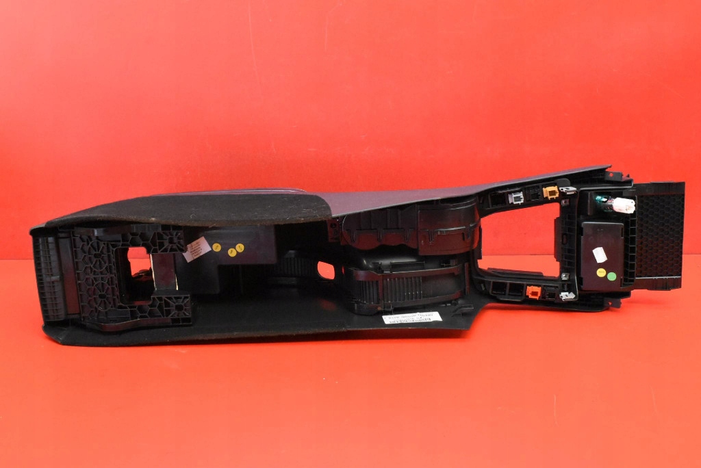 TUNEL central armrest SKORZANY EU SKODA SUPERB 2 II 08-13