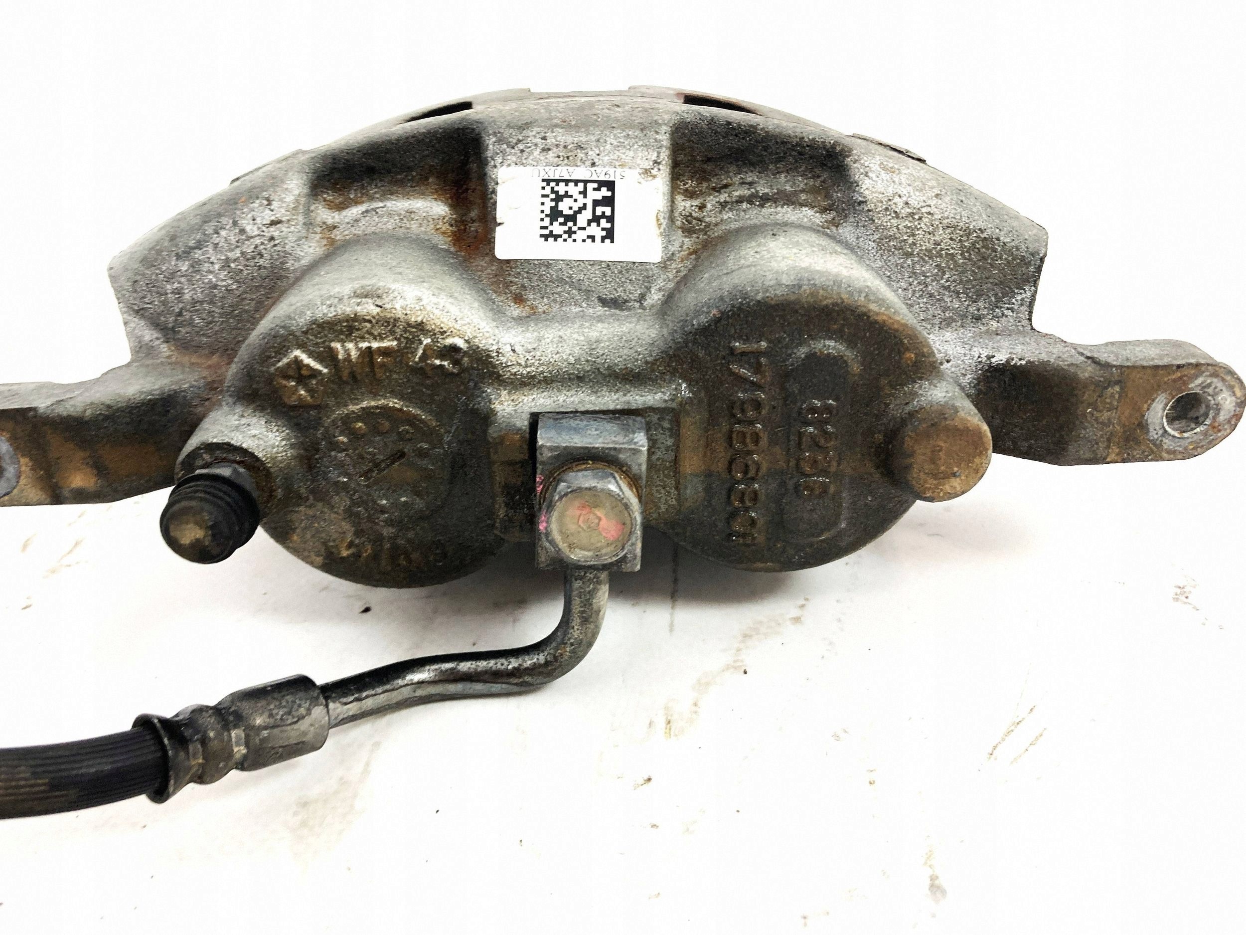 caliper brake right front Chrysler Pacifica 2017-2020