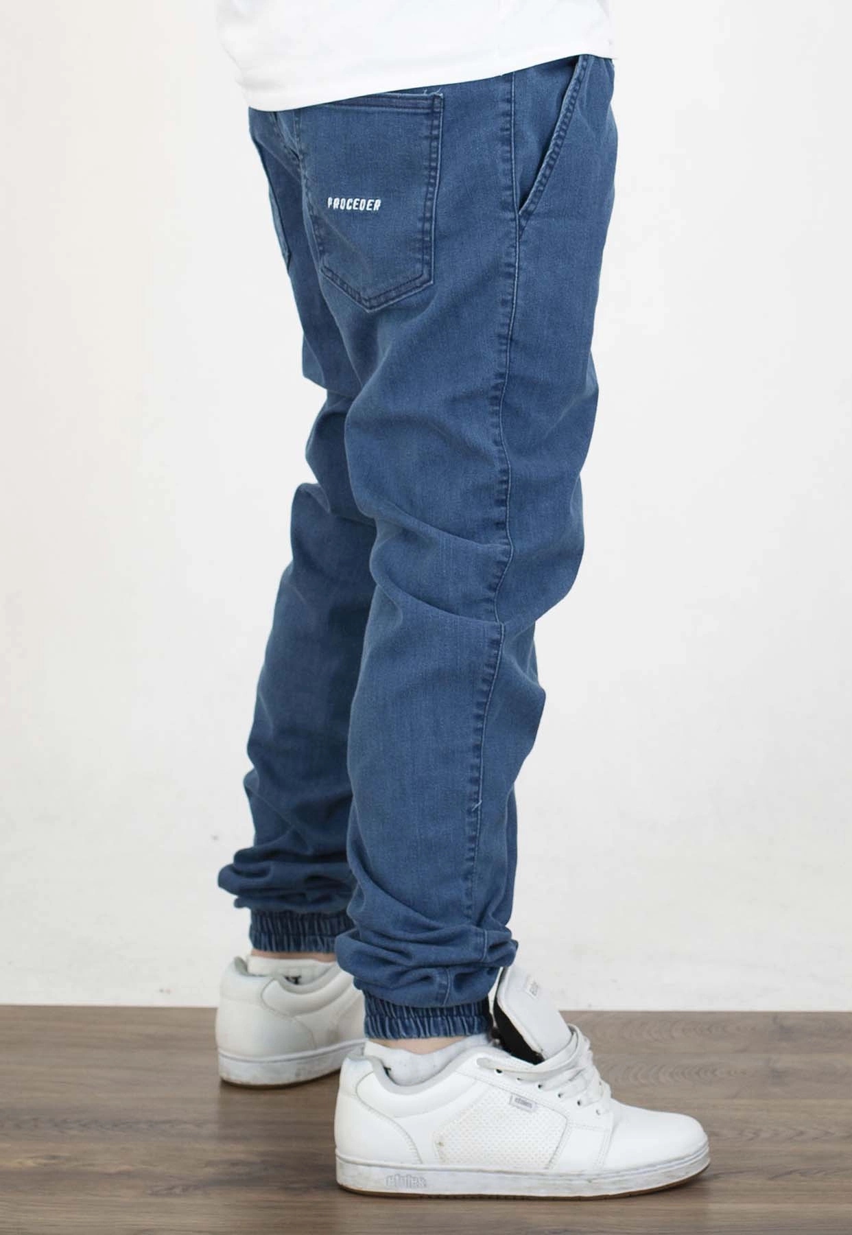 Kalhoty Chada Jeans Joggery Haft modré