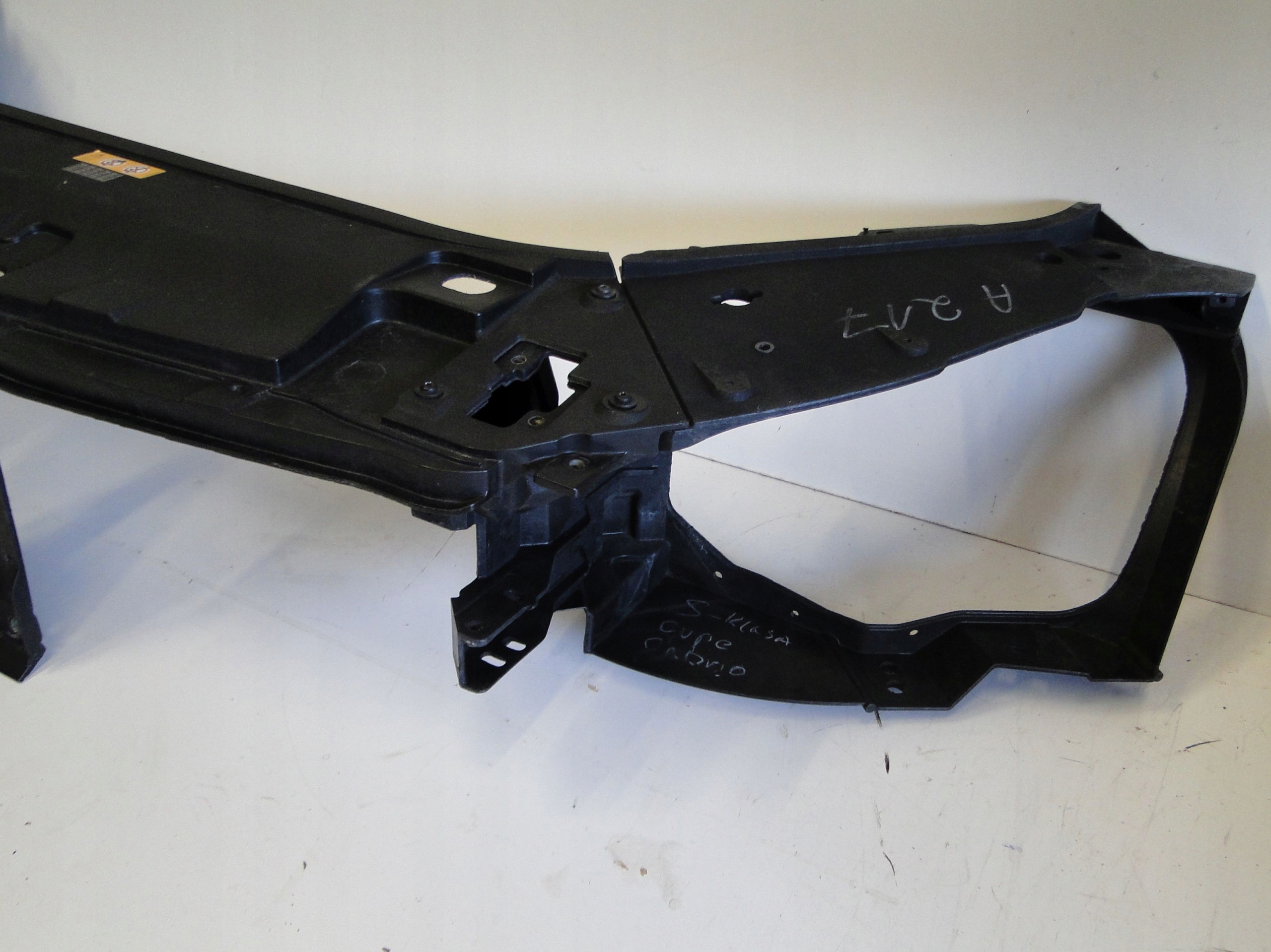 MERCEDES S KLASA 217 W217 LIFT PAS PRZEDNI WZMOCNIENIE OKULAR Typ samochodu Samochody osobowe