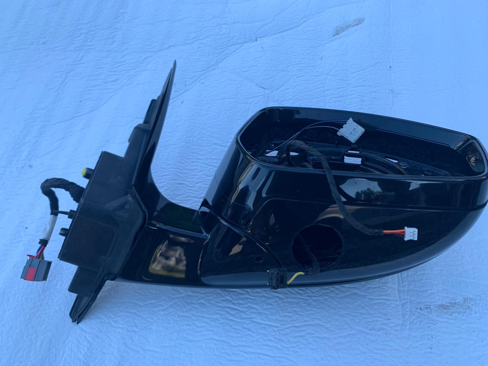 зеркало правое Range Rover Velar 17- LAND