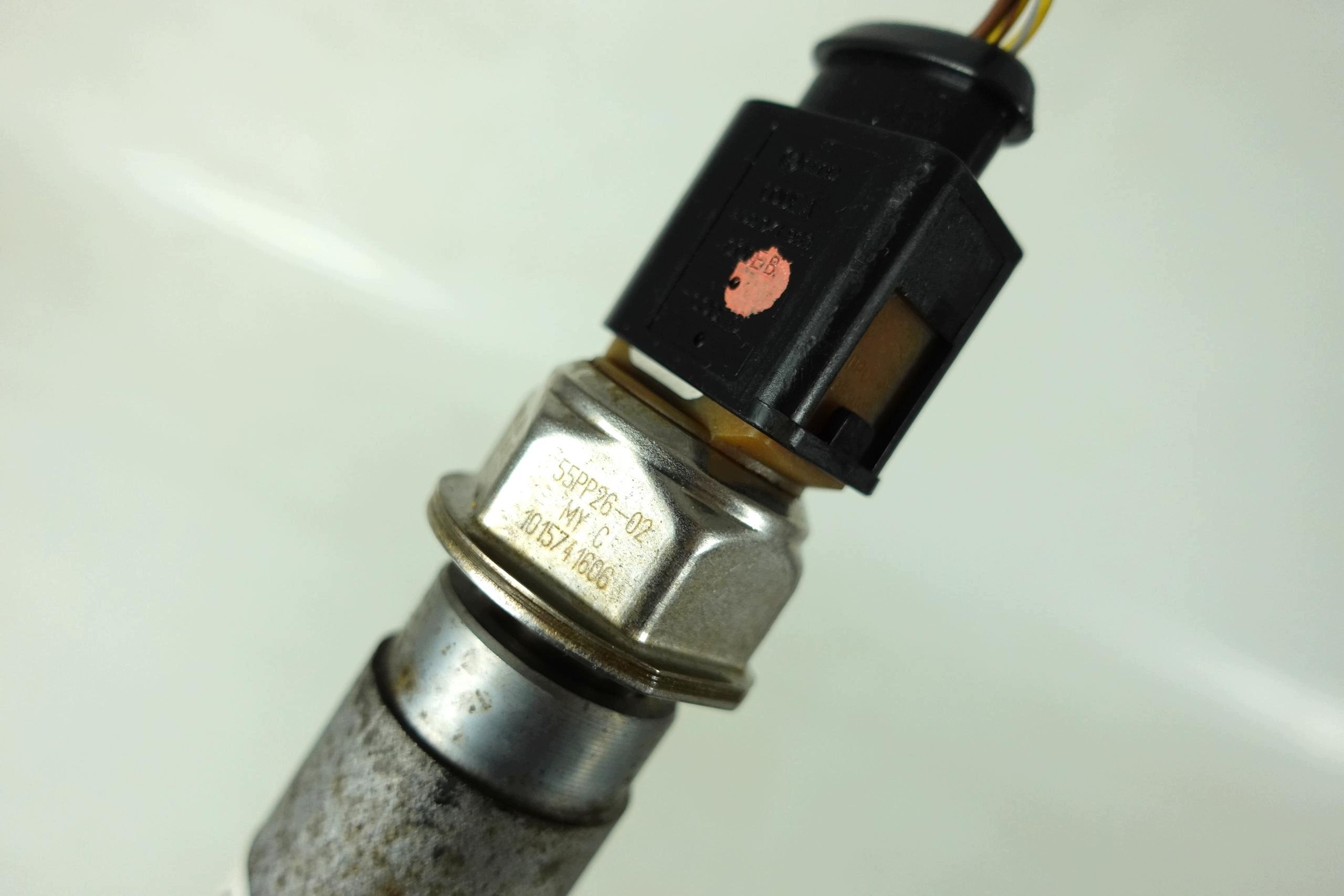 rampe injection VW PASSAT B7 GOLF 6 VI AUDI A3 8P LEON 1.6 TDI 03L130089B