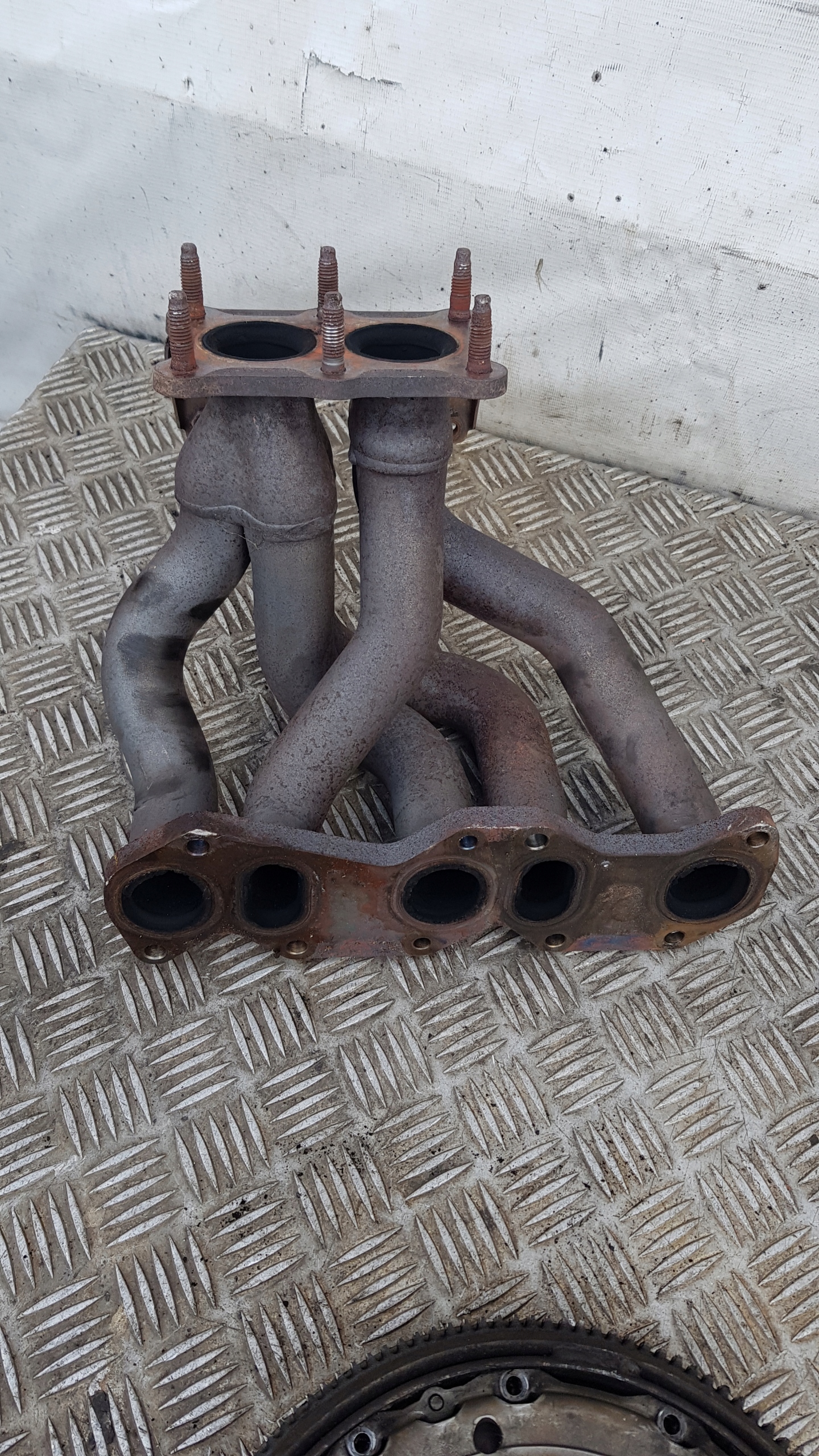 GOLF IV BORA 2.3 ispušna grana AGZ