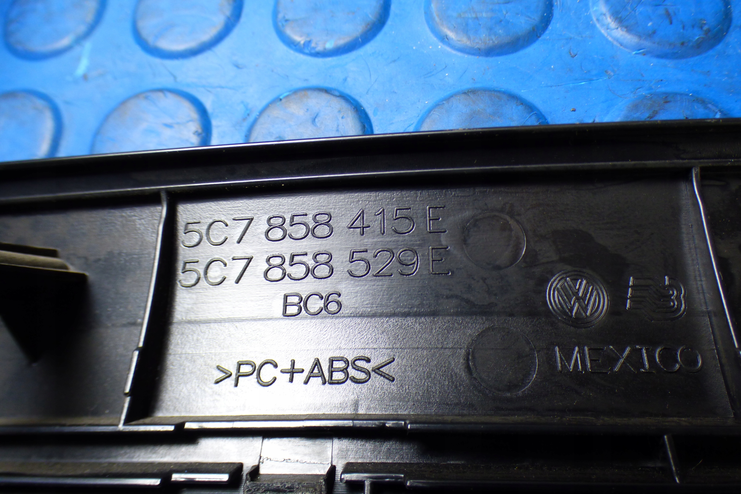 moulding dekor consoles passenger compartments st.BDB 5C7858415E VW JETTA 6 VI 5C