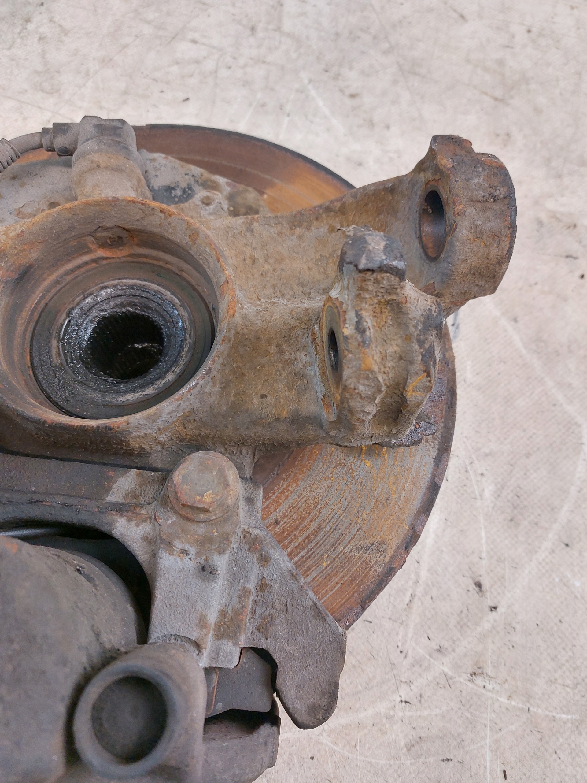 swing left front AUDI A6 C5 2.5TDI
