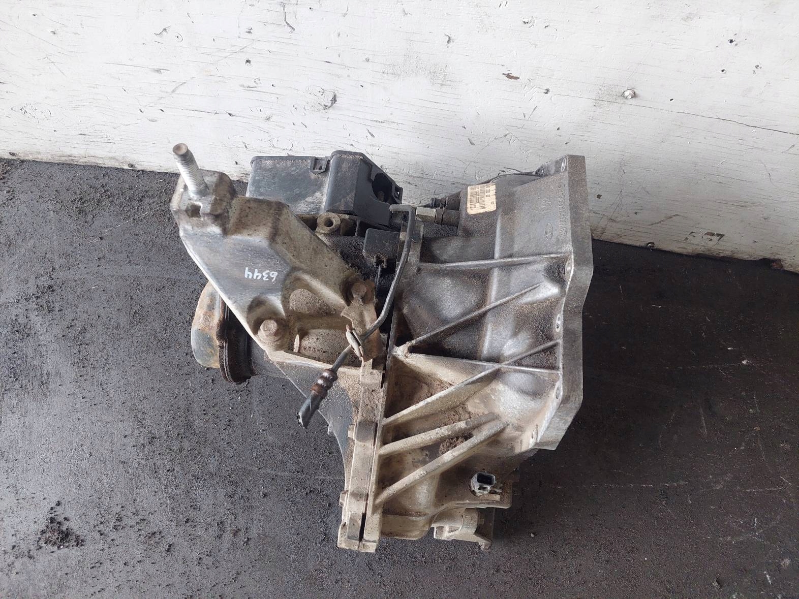 Getriebe FORD FOCUS MK1 LIFT XS4R-7002-BE