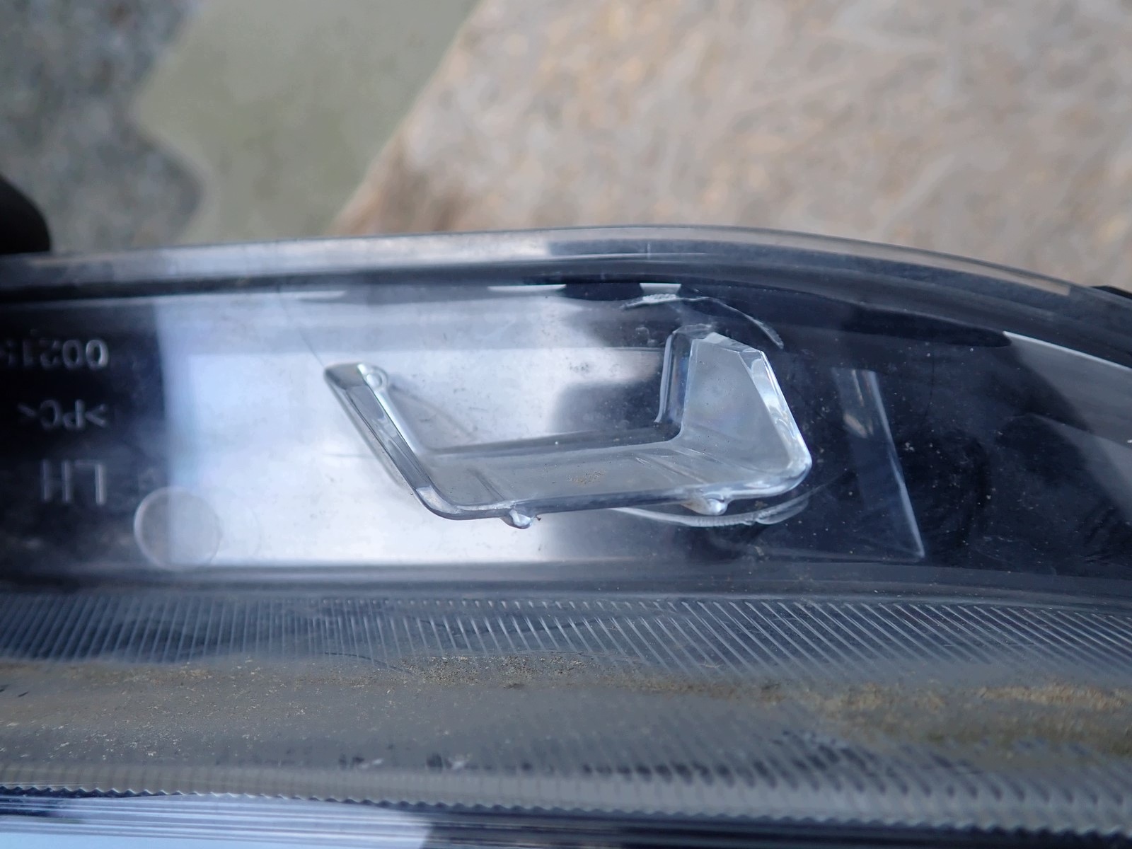 feu gauche REFLEKTOR gauche REFLEKTOR LED RENAULT EXPRESS 21- 260600331R 209
