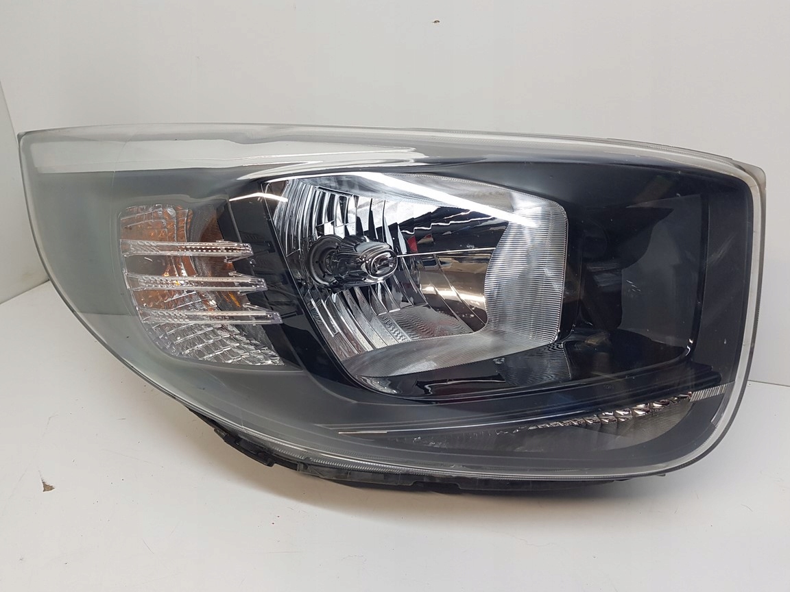 KIA PICANTO III light right front 92102-G60 2017