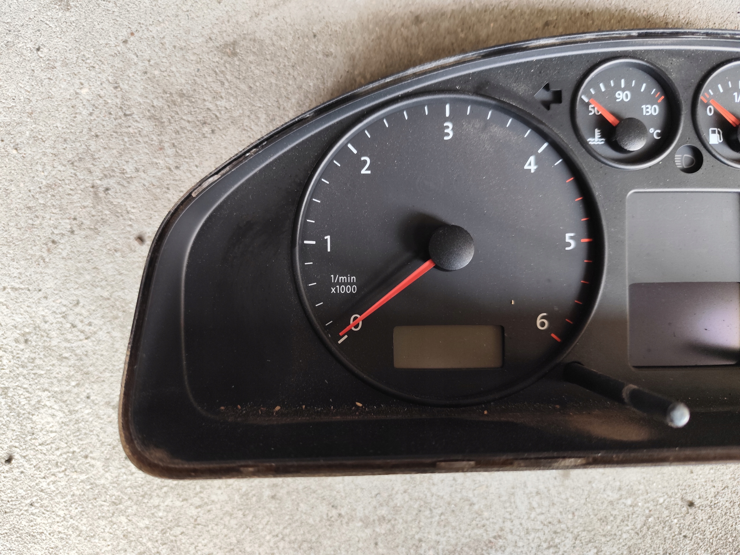 dials clock dials VW T5 POLFIS without of the window