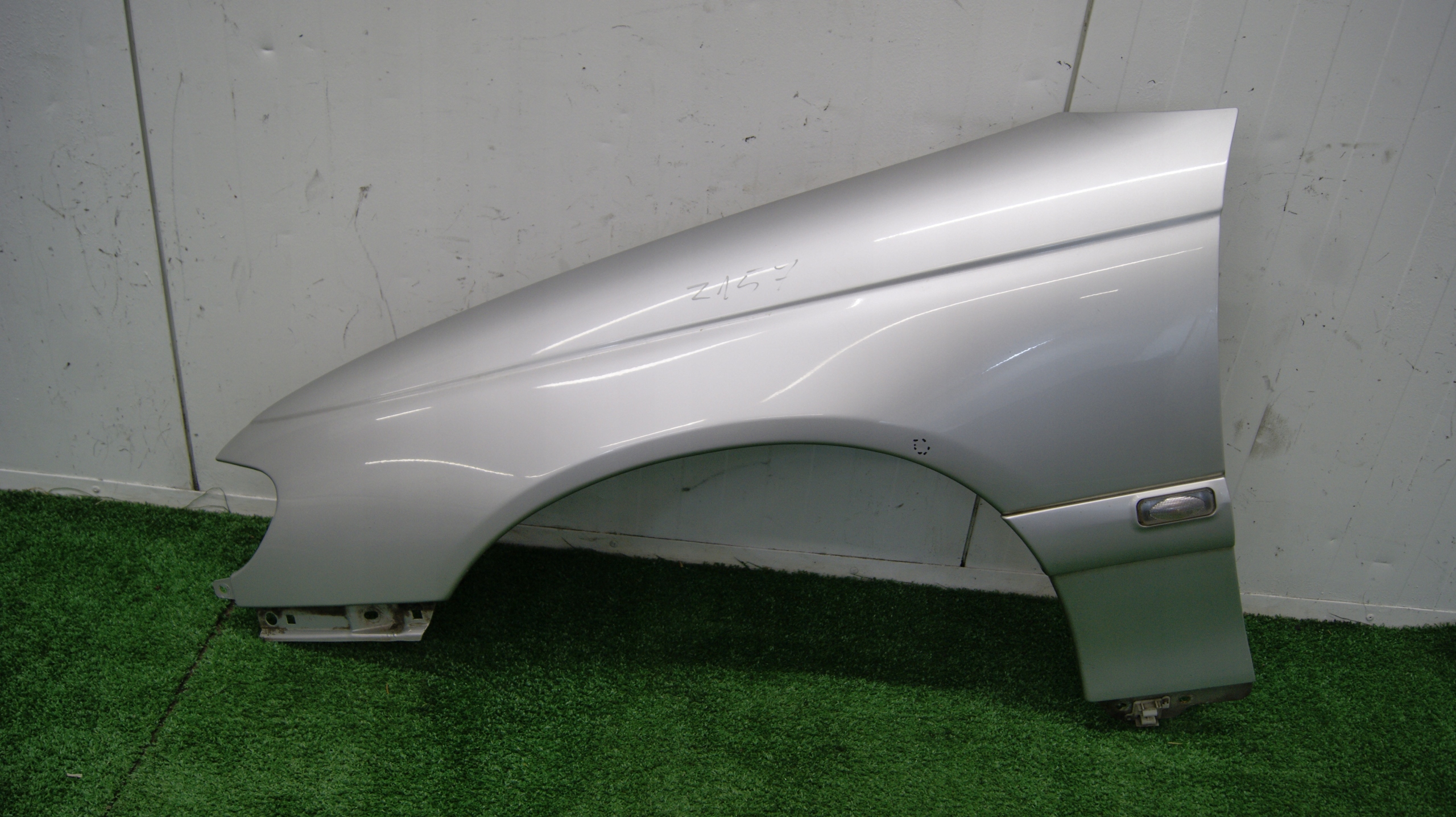 fender left front LIFT OPEL Omega B FL Z157