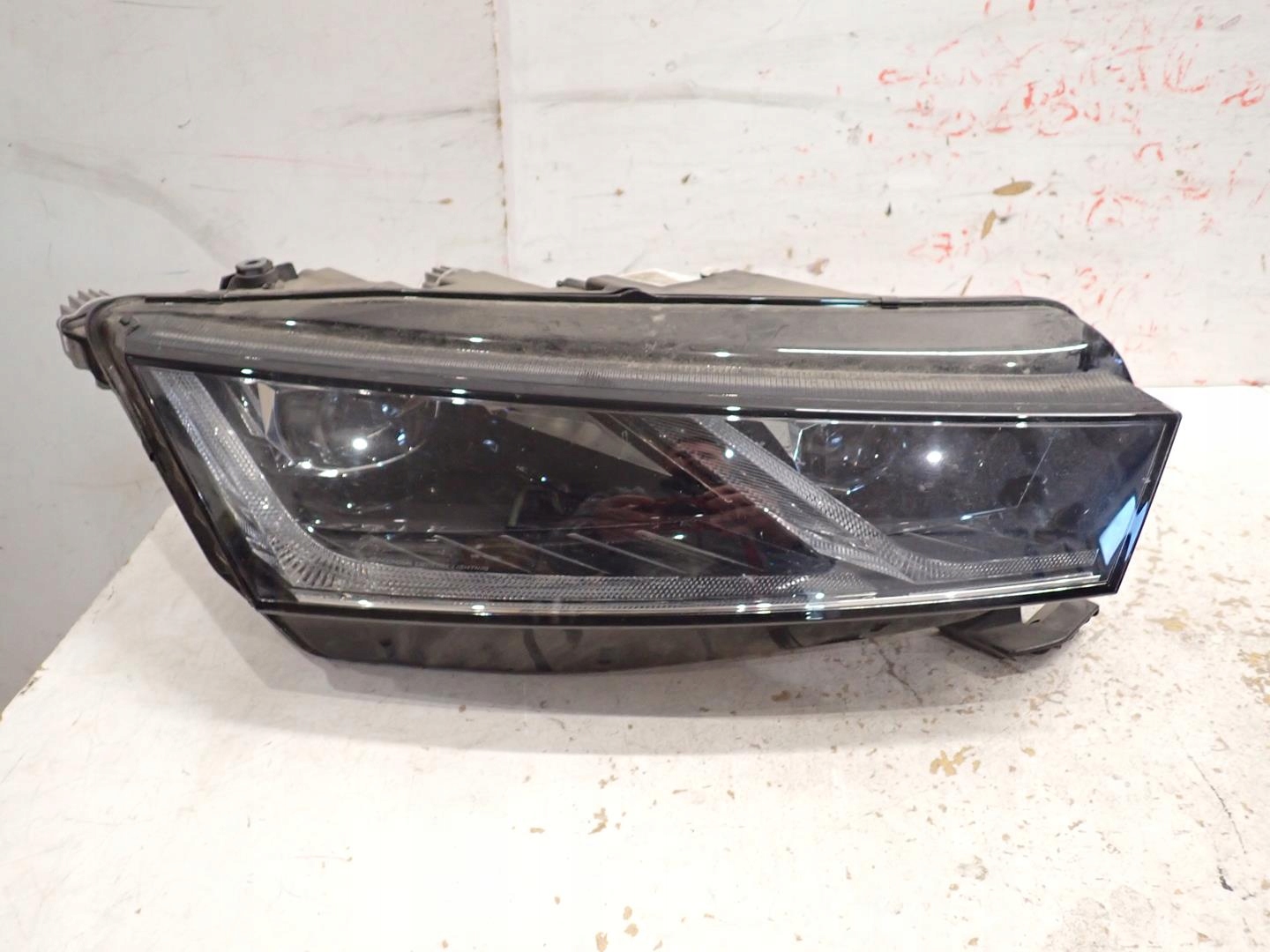 light front front right SKODA OCTAVIA IV 2020- FULL LED 5E4941016A