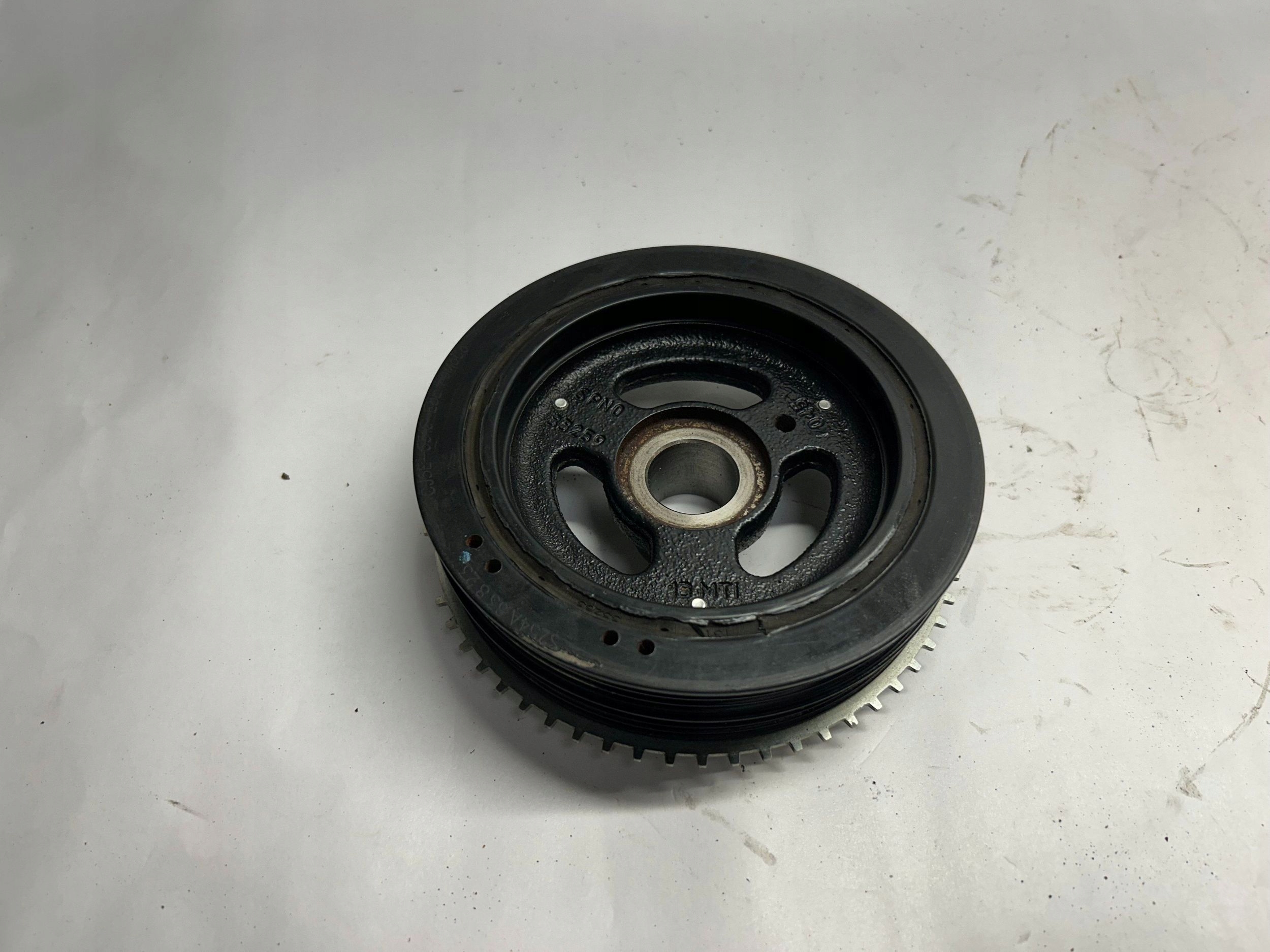 FORD MUSTANG VI crank pulley CJ5E6316E8E 2018 2300CM3