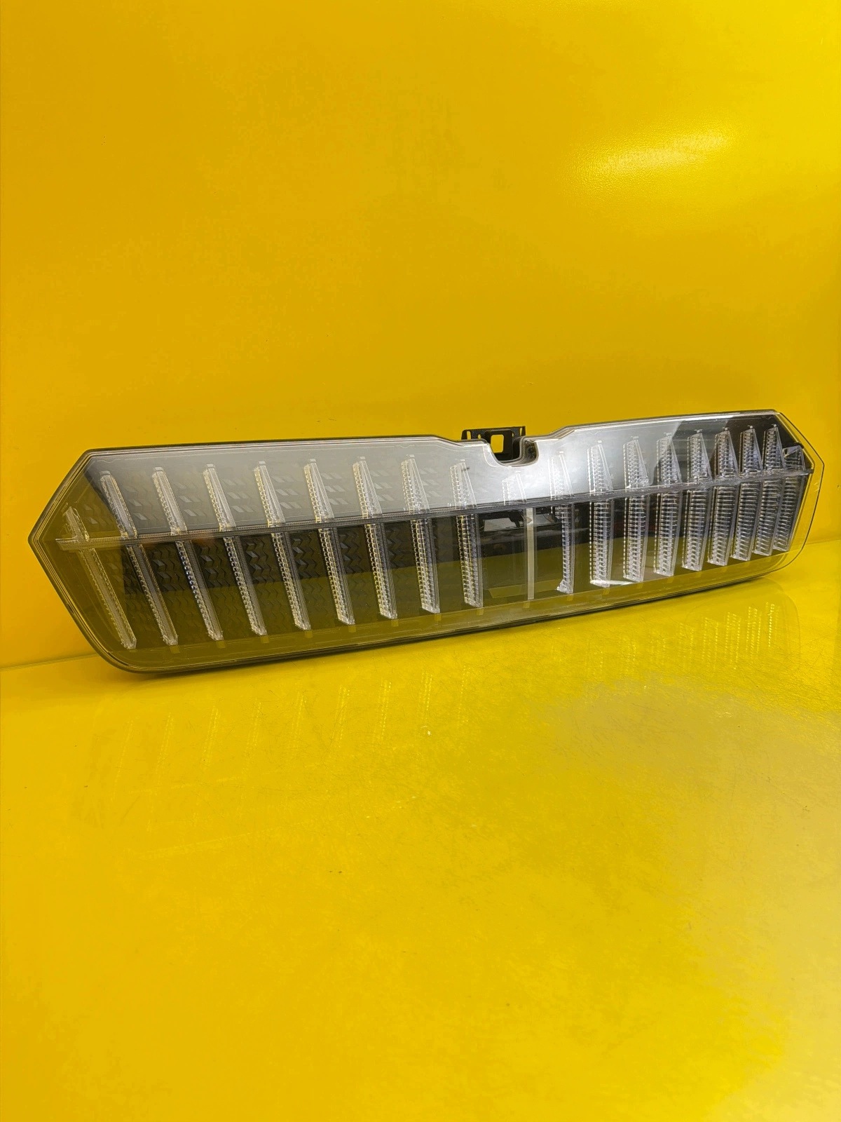 light front prekladgrill Skoda Enyaq IV LED 5LA941107A