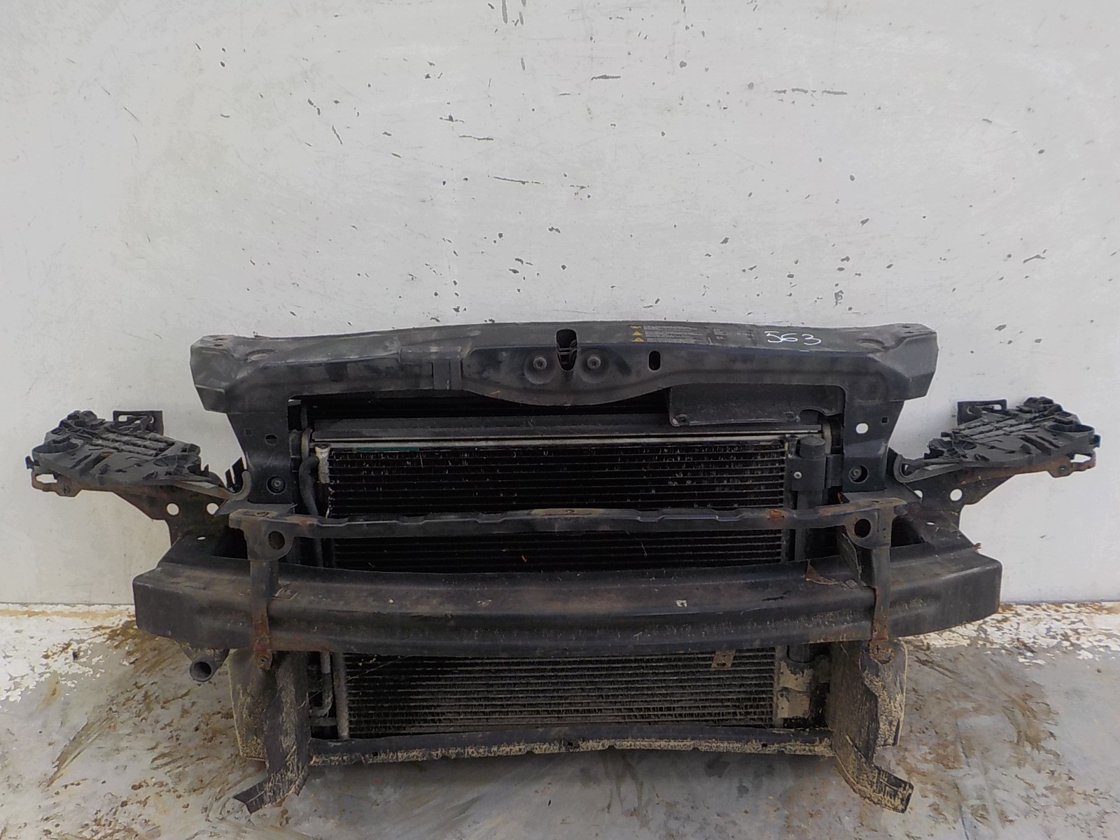 563 SKODA OCTAVIA II 2.0 TSI support panel for radiators sider radiator