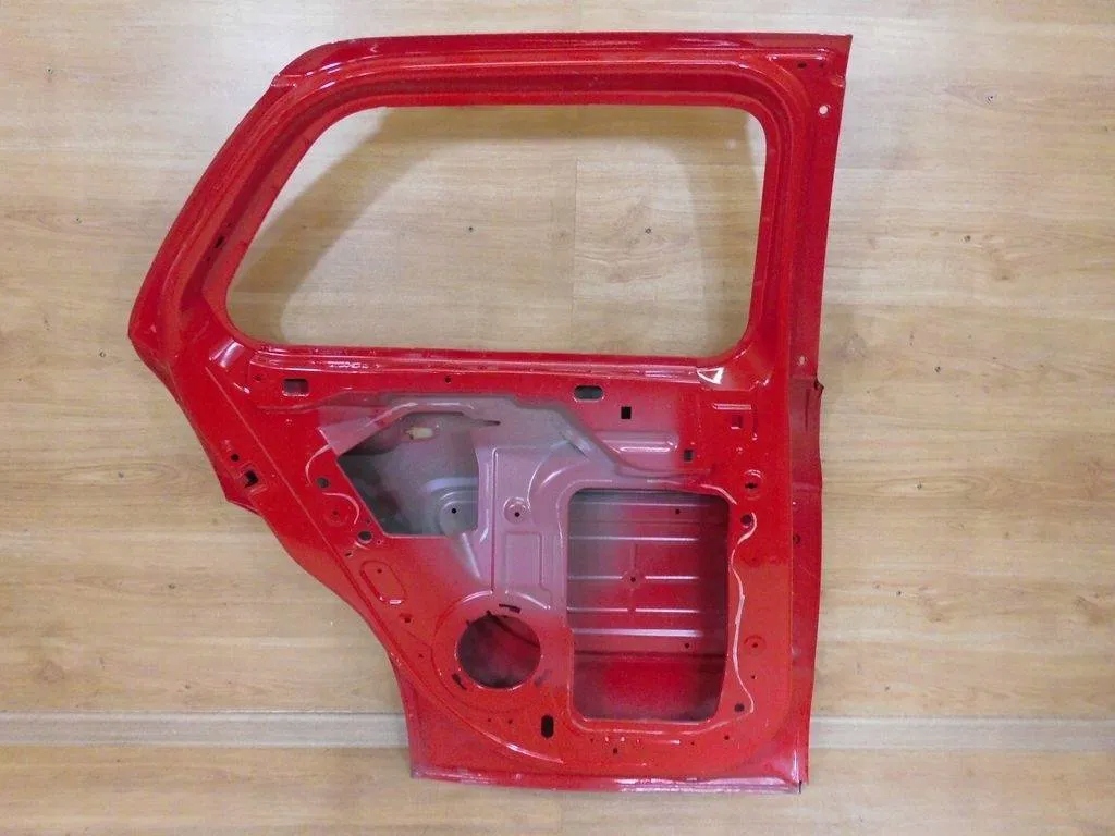 Citroen C4 Cactus 14-17 door rear part left rear. left