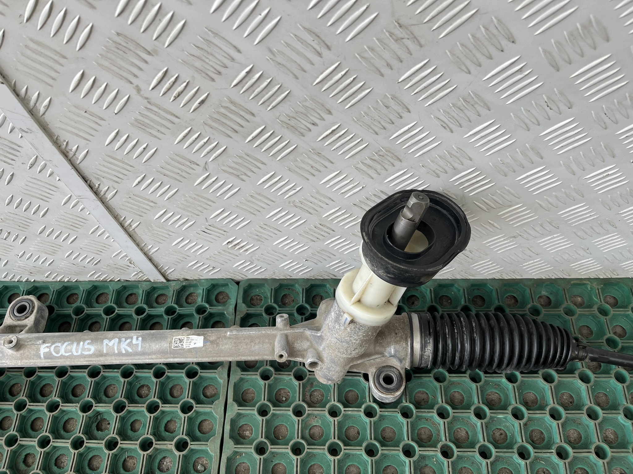 FORD FOCUS MK4 18-24 Boîter direction Boîter direction EUROPA OE