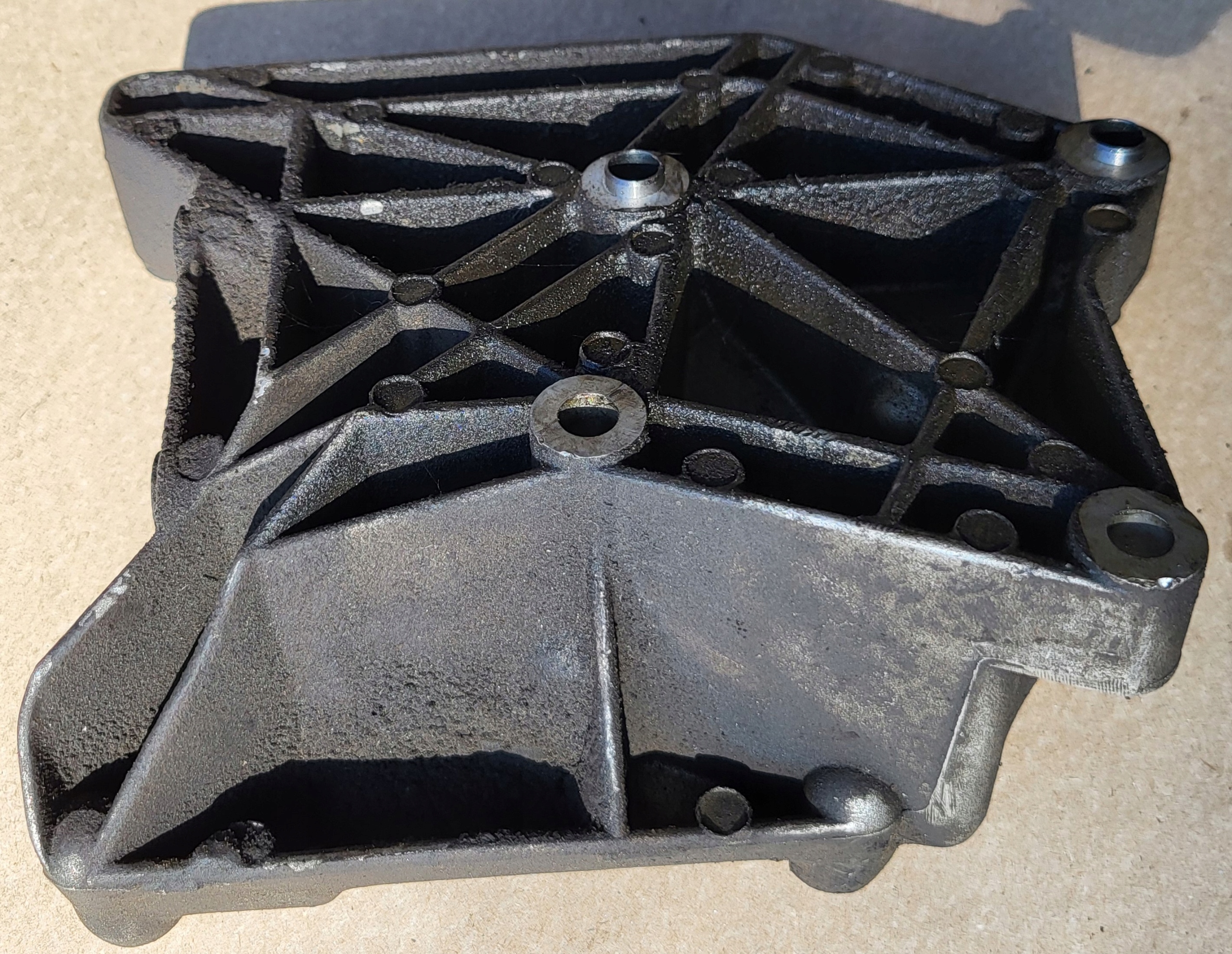 support étrier moteur console MERCEDES E-KL W210 2.2 2.5 DIESEL original