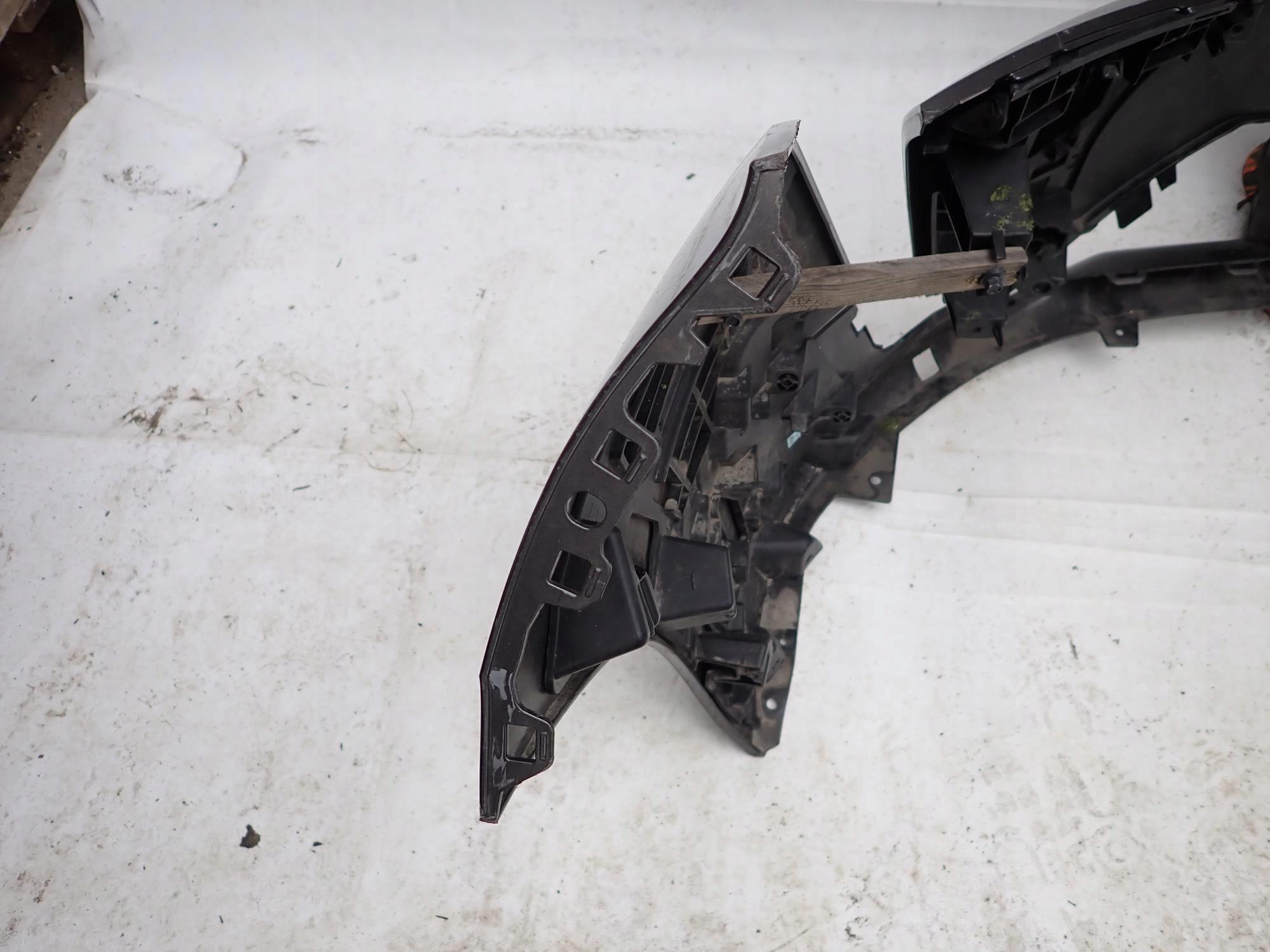 PEUGEOT 308 III 3 21-> bumper front front PDC