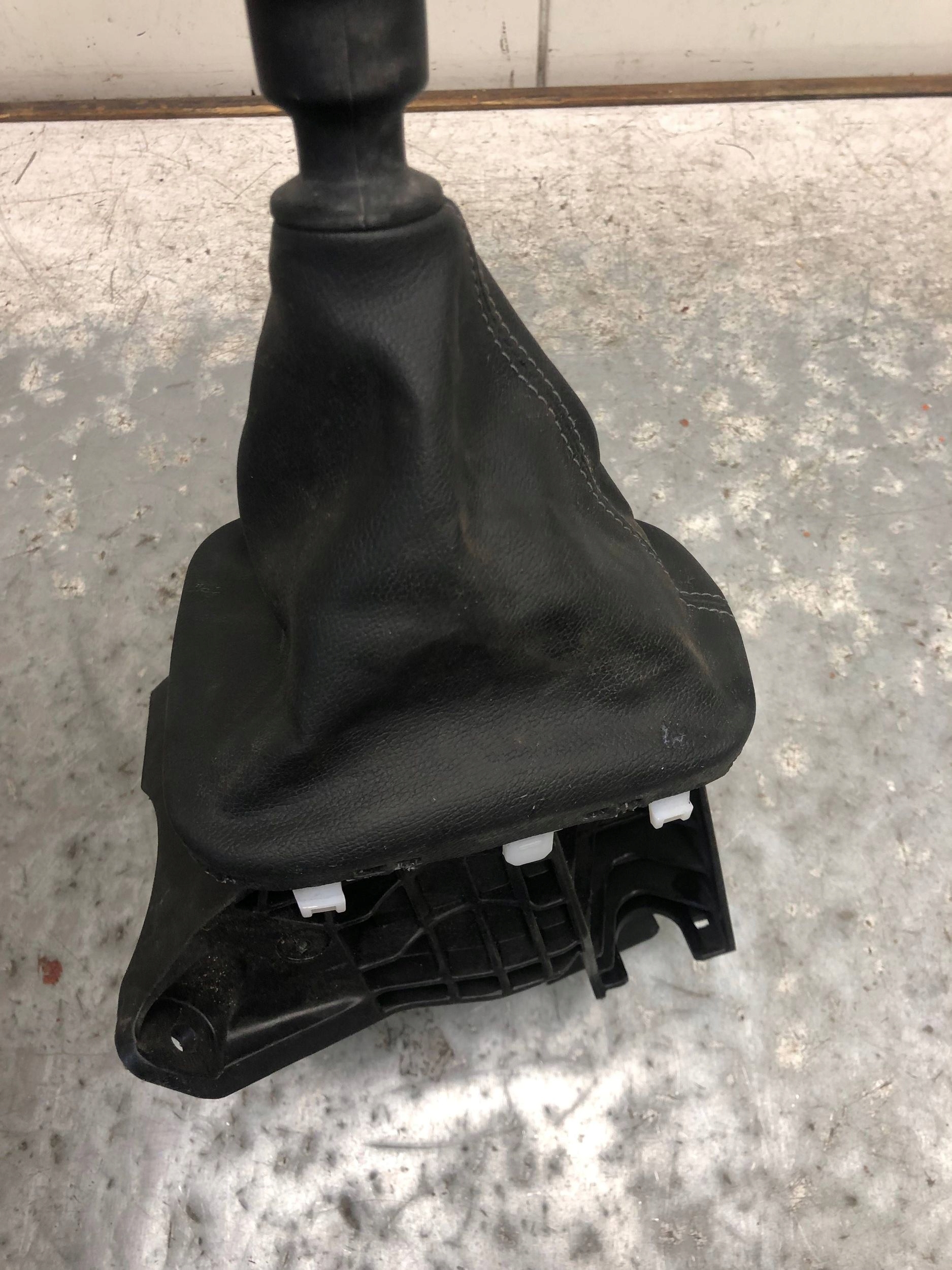 Levier de vitesse Mecanisme levier vitesse Engrenage RENAULT MASTER III 349013165R