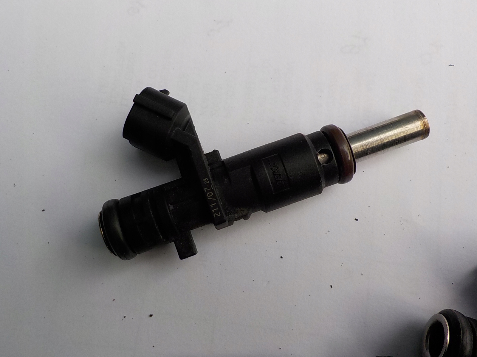 MINI MINI R50, R53 1.6 16V B injector 752817680-05