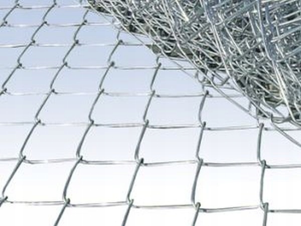 

Siatka Ogrodzeniowa 2,0 m drut 2,8 mm 10m Rolka