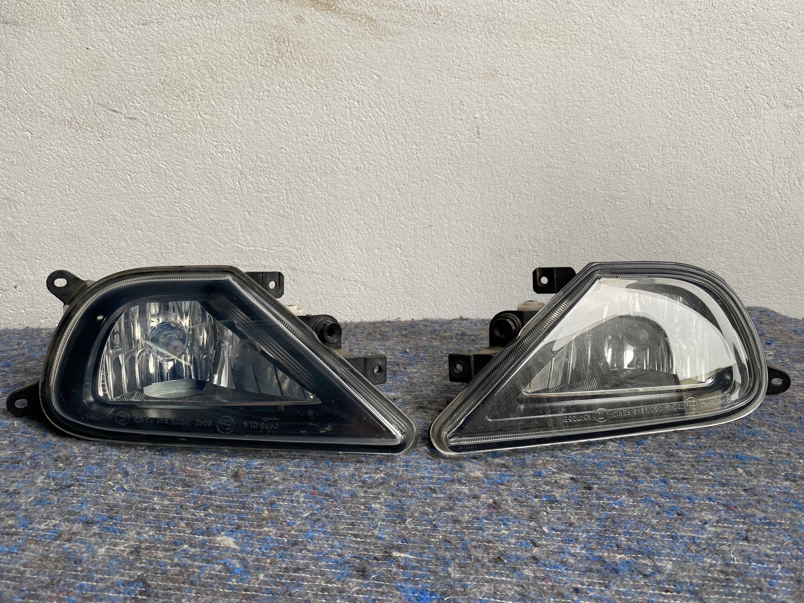 Галоген VW TOUAREG LIFT 2014 правый 7p6941700g