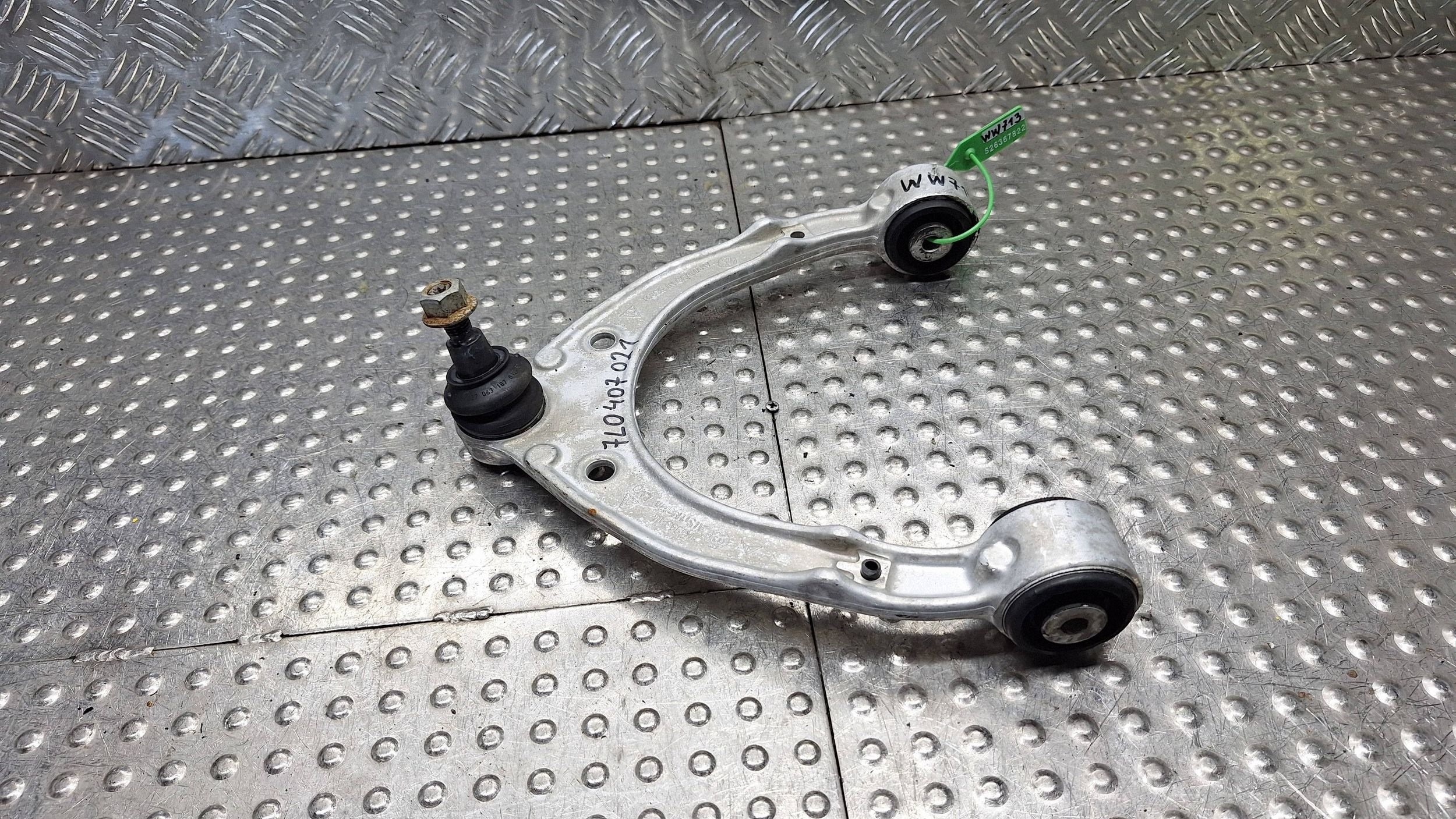 arm right left front 7L0407021B AUDI Q7 4L TOUAREG 7L