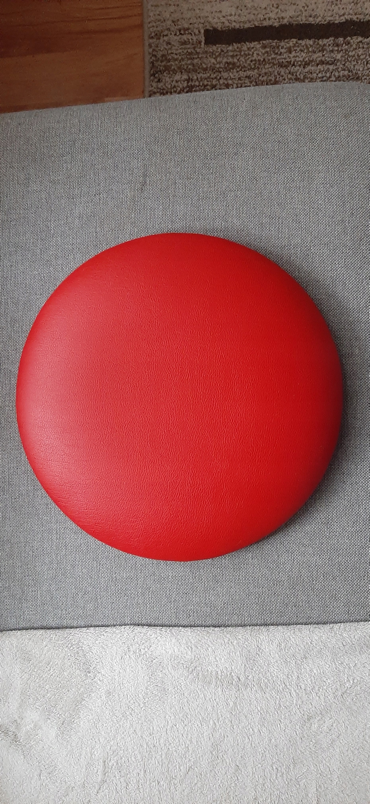 

Siedzisko czerwone do taboretu chromowego 35 cm